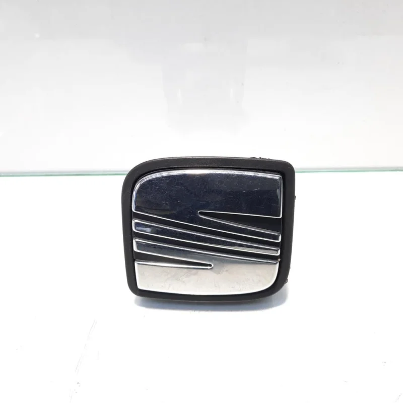 Maner deschidere haion cu sigla, cod 6J4827565B, Seat Ibiza 5 ST (6J8) (pr:110747) Vezi acum