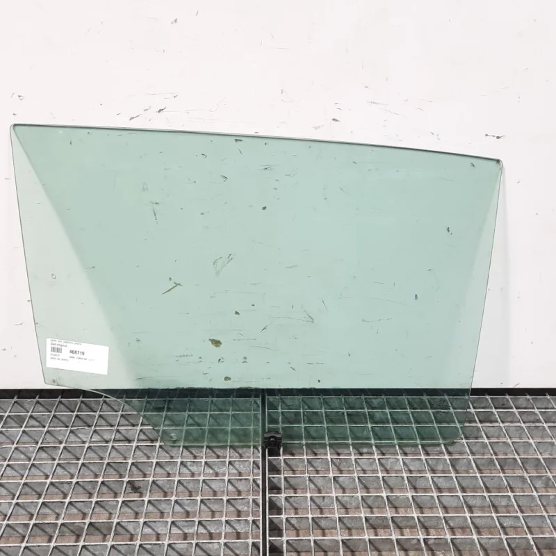 Cumpără acum Geam dreapta spate, Peugeot 3008 (id:468719)