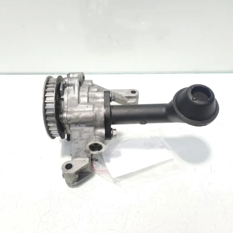 Pompa ulei, cod 03L115105B, Seat Altea XL (5P5, 5P8) 1.6 tdi, CAYC (idi:468410) Reducere extra