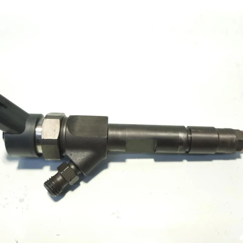 Injector, cod 8200100272, 0445110110B, Renault Megane 2 Sedan, 1.9 DCI, F9Q800 (idi:467248) Ofertă limitată