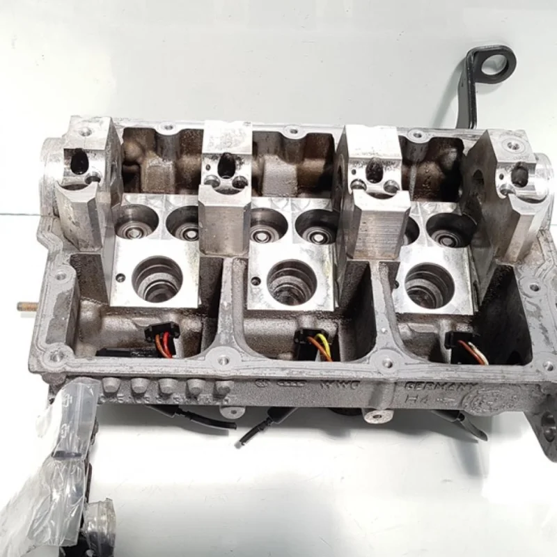 Chiulasa fara axe came, cod 045103373H, Seat Ibiza 4 (6L1), 1.4 TDI, BNM (idi:371121) Ofertă specială