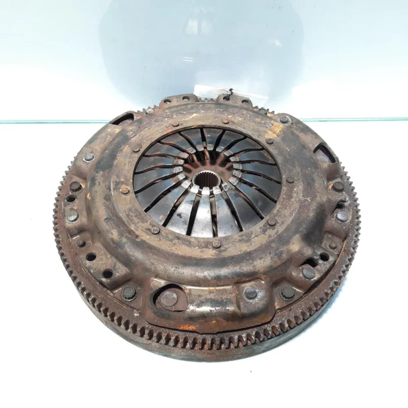 Volanta masa simpla si placa presiune, cod 045105273, Skoda Fabia 2 Combi (5J, 545) 1.4 tdi, BMS, 5 vit man (id:467838) Reducere de preț