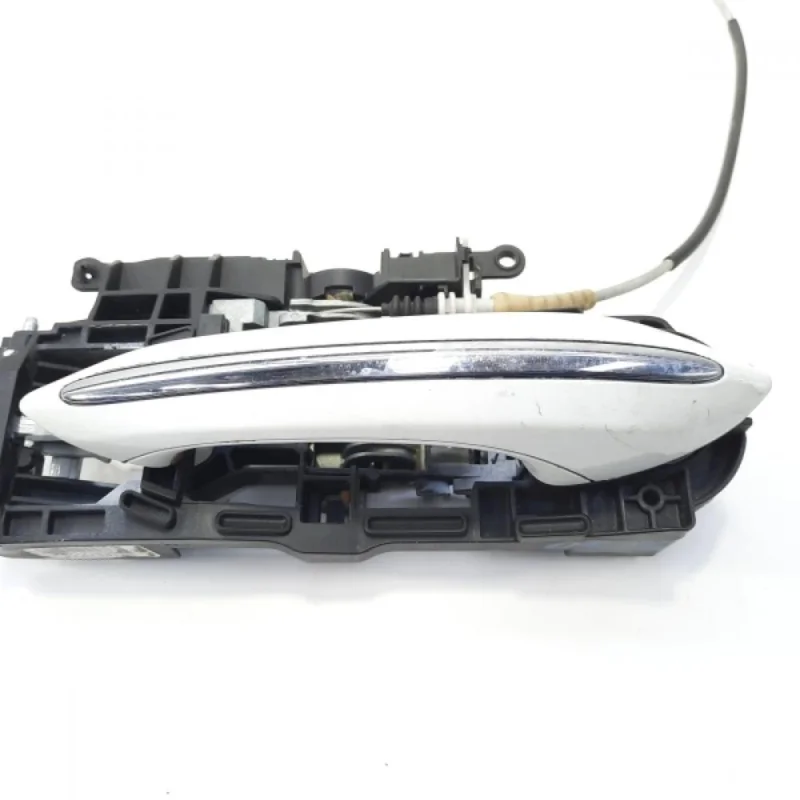 Super ofertă Maner dreapta fata cu led, Bmw 5 (F10) (idi:268821)