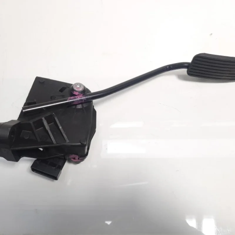 Senzor pedala acceleratie, cod GM9202343, Opel Astra H Twin Top, 1.9 CDTI, Z19DT (idi:136558) Noutate