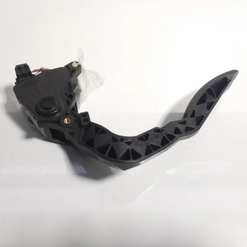 Ofertă Pedala acceleratie, cod 180100011R, Renault Scenic 3, 1.5 dci, K9K836 (id:380147)