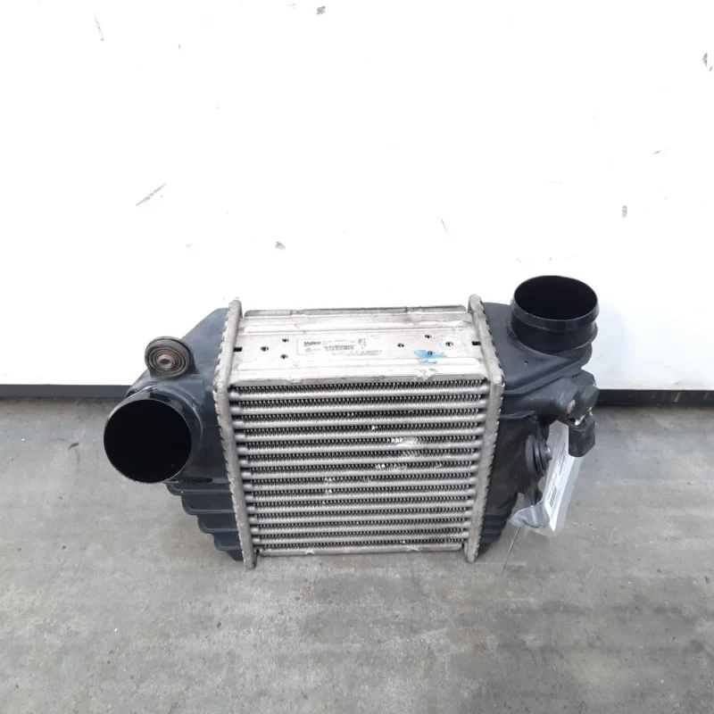 Preț mic Radiator intercooler, cod 1J0145803G, Audi A3 (8L1) 1.9 TDI, ATD (idi:460167)