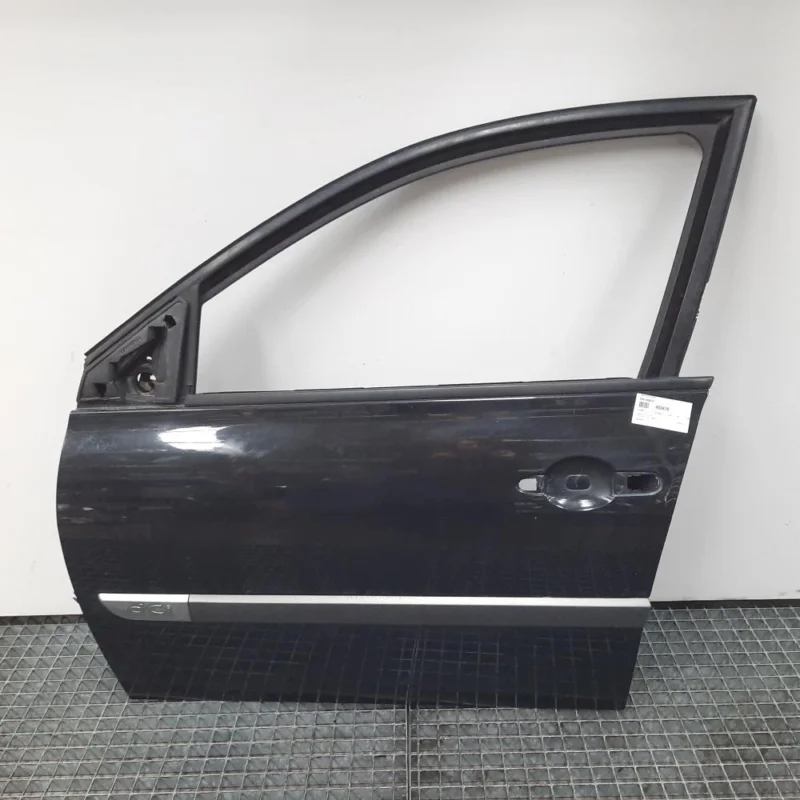 Ofertă specială Usa stanga fata, Renault Megane 2 Combi (id:463479)