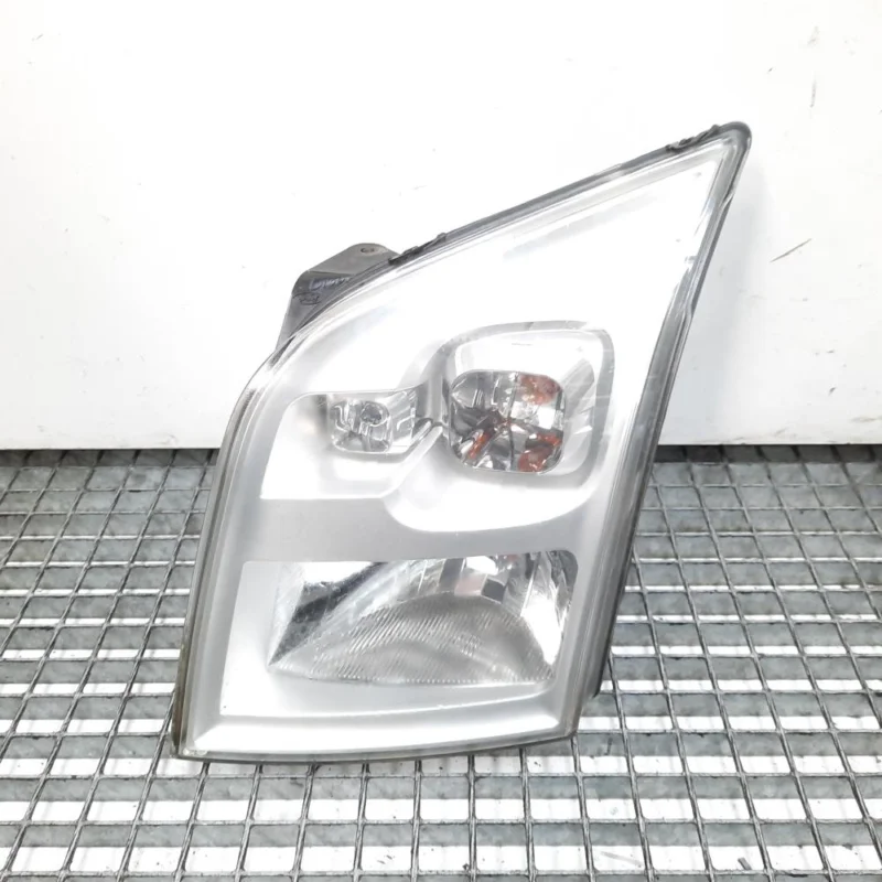 Far stanga, Ford Transit Autobus Transport gratuit