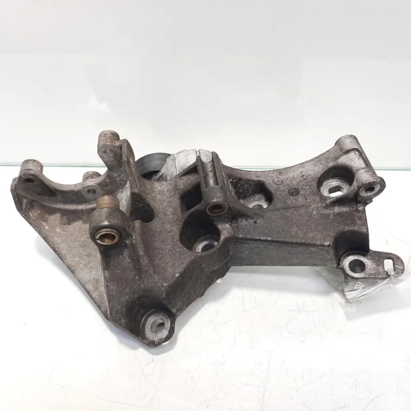 Cel mai vândut Suport accesorii, cod 8200473400, Dacia Sandero, 1.5 DCI, K9K892