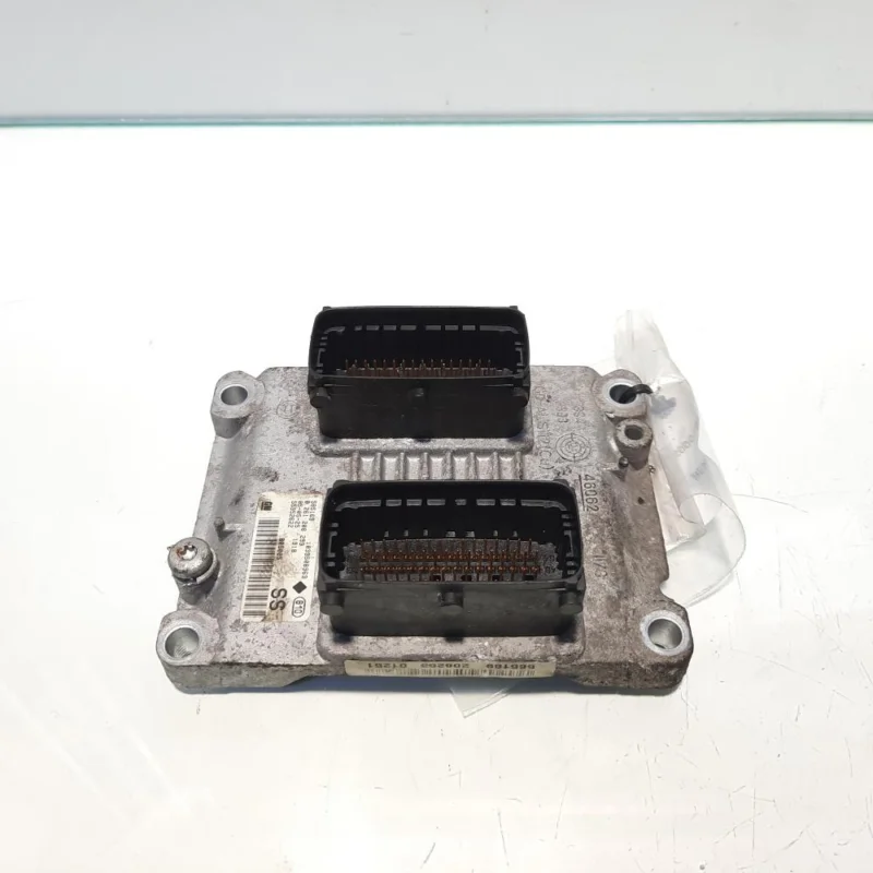 Calculator motor, cod GM55352622, Opel Astra H GTC, 1.2 benz, Z12XEP Cumpără online