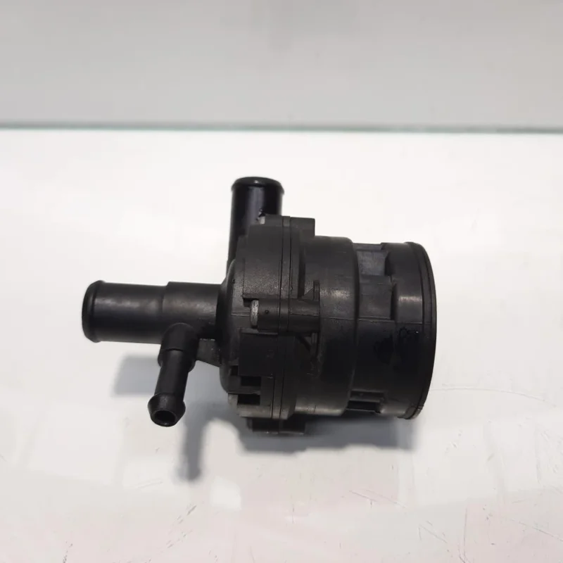 Calitate înaltă Pompa recirculare apa, Mercedes Clasa E (W212) 2.2 cdi, OM651924 (id:458750)