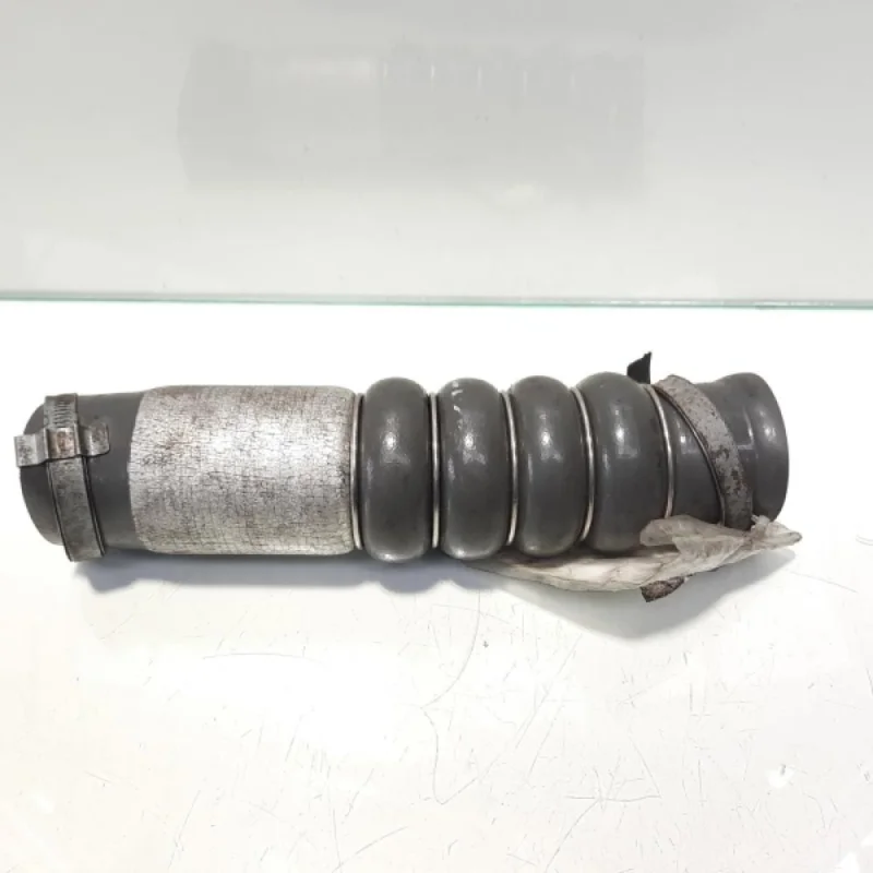 Comandă acum Furtun intercooler, cod 8V51-6N650-AC, Ford Fiesta 6, 1.6 TDCI, HHJE (id:121613)