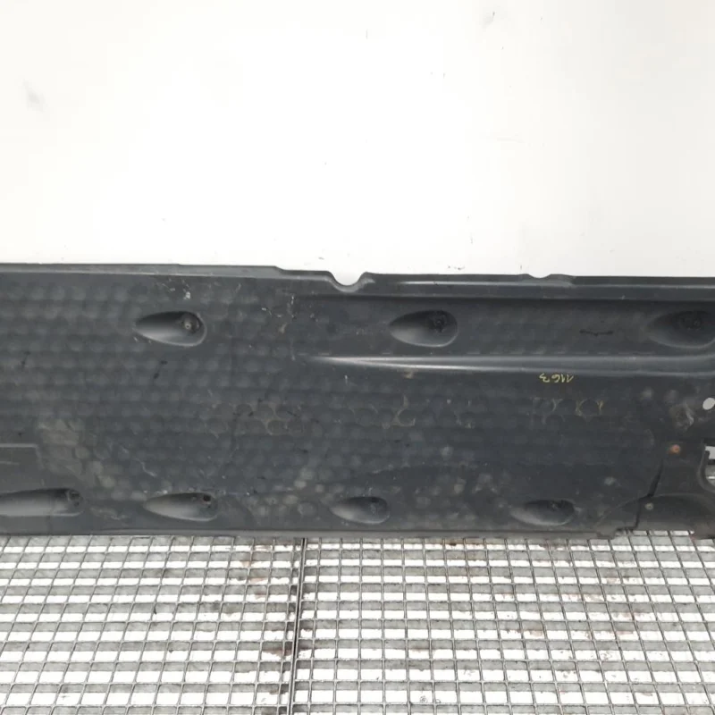 Scut caroserie stanga, Vw Passat Variant (3C5) (id:457426) Nu rata