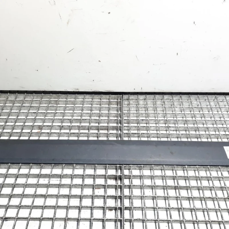 Ornament dreapta fata, cod 735388383, Fiat Doblo Cargo (223) Plată sigură