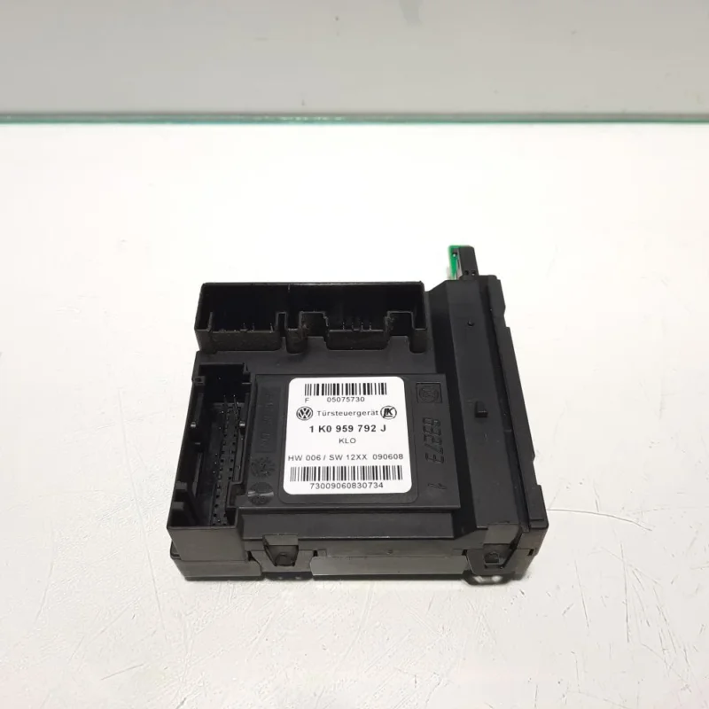 Reducere specială Modul dreapta fata, cod 1K0959792J, Skoda Octavia 2 Combi (1Z5) (id:455937)