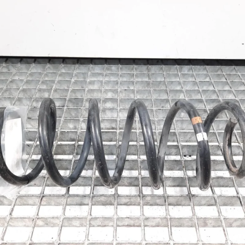 Arc spate, VW Passat (3B3) (id:110747) Ieftin