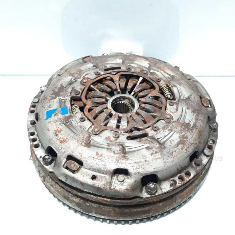 Ofertă Volanta masa simpla cu placa presiune, Toyota Avensis II (T25) [Fabr 2002-2008] 2.0 D, 1AD-FTV, 6 vit man