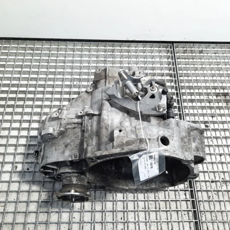 Chilipir Cutie viteza manuala VW Bora (1J2) [Fabr 1998-2005] 1.9 tdi, AJM, DRW, 6 vit man (pr:110747)