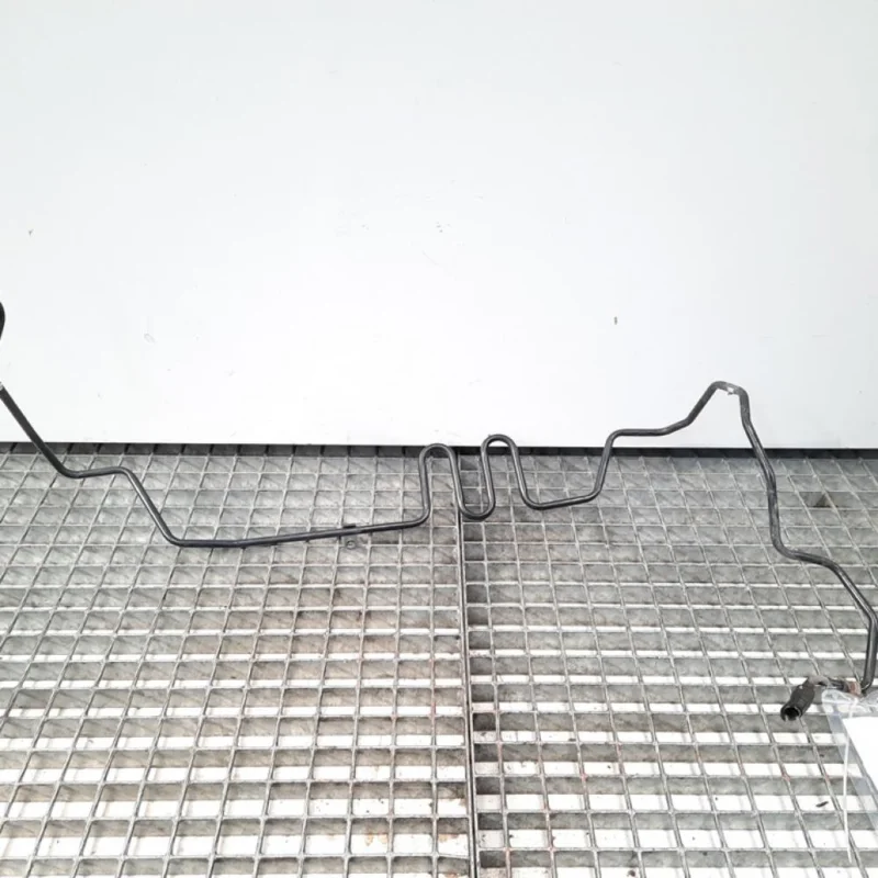Conducta racire ulei, Mercedes Clasa C (W203) [Fabr 2000-2007] 2.7cdi (id:430027) Cel mai vândut