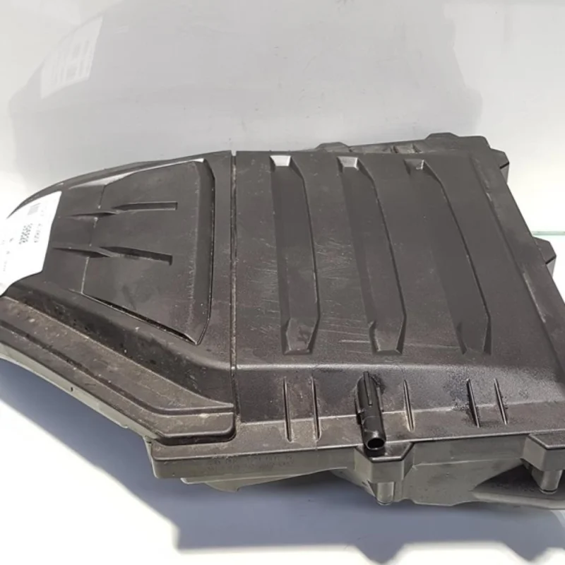 Mai ieftin Carcasa filtru aer, Seat Ateca (KH7) [Fabr 2016-prezent] 1.0 tsi, DKR, 04C129620A