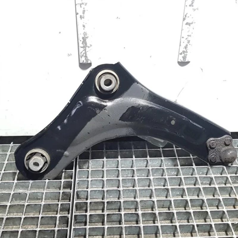 Ultima șansă Brat trapez stanga fata, Renault Megane 3, 1.6 b (id:400259)