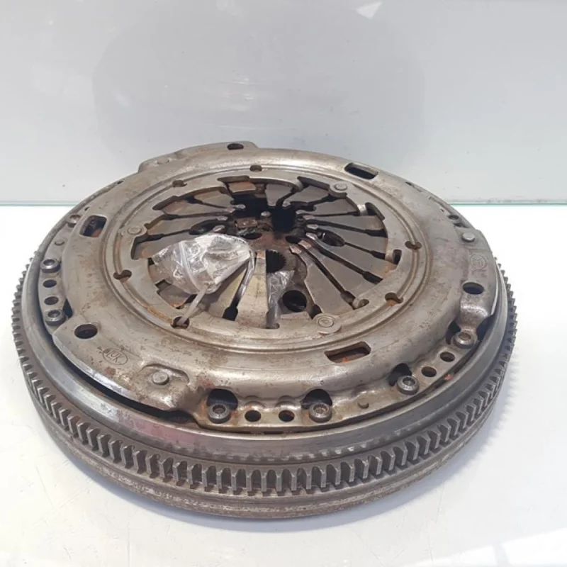 Premium Volanta masa dubla, Audi TT (8N3), 1.8 T, Benz, AUM, 5 vit man (id:376369)