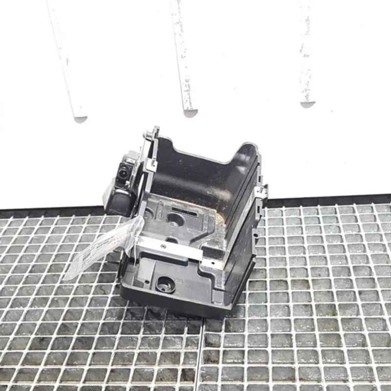 Carcasa baterie, Ford Fiesta 6, 1.6 tdci, HHJC, 8V21-10723-BC (id:393769) Reducere extra