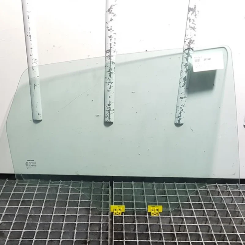 Geam dreapta spate, Nissan Qashqai (id:391441) Plată securizată