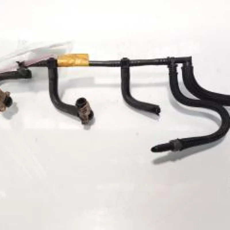 Disponibil imediat Rampa retur injectoare, Nissan Qashqai (2) 1.5 dci, K9KF646, 166714557R (id:390493)