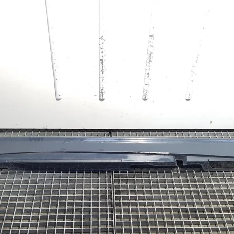Reducere specială Ornament prag dreapta, Bmw 1 (E81, E87) (id:389100)