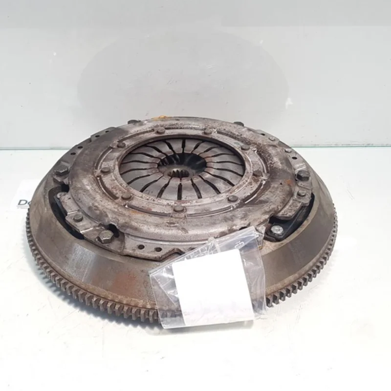 Preț promoțional Volanta masa simpla, Opel Corsa D, 1.0 B, 5 vit man (id:377669)