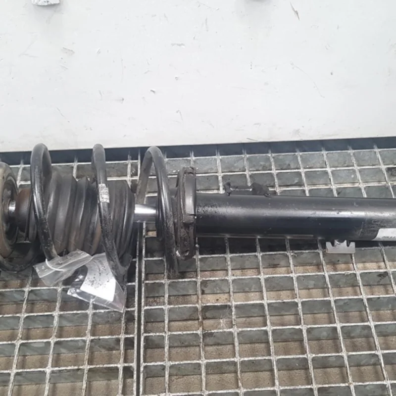 Arc fata, Bmw 3 (E90) 2.0 B (id:376977) Noutate