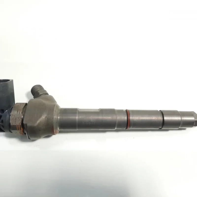 Vezi acum Injector, Audi A3 (8V1) 1.6 tdi, cod 04L130277G (id:156885)