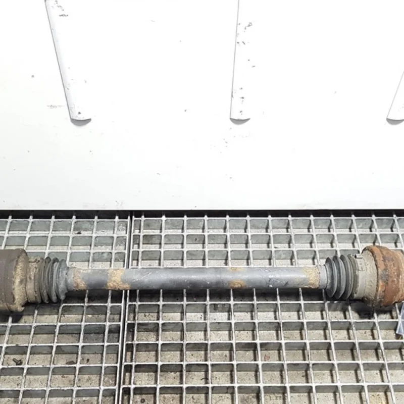 Planetara stanga spate, Mercedes Clasa C (W204) 2.2 cdi (id:369625) Mai ieftin