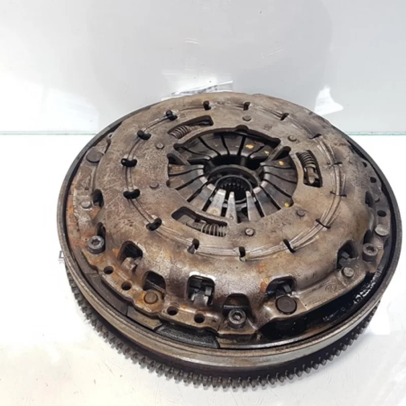 Volanta masa dubla cu placa presiune, Bmw 3 Coupe (E92) 2.0 d Preț mic