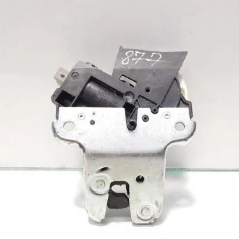 Broasca capota spate, cod 4F5827505D, Vw Passat (3C2) (id:472772) Reducere extra