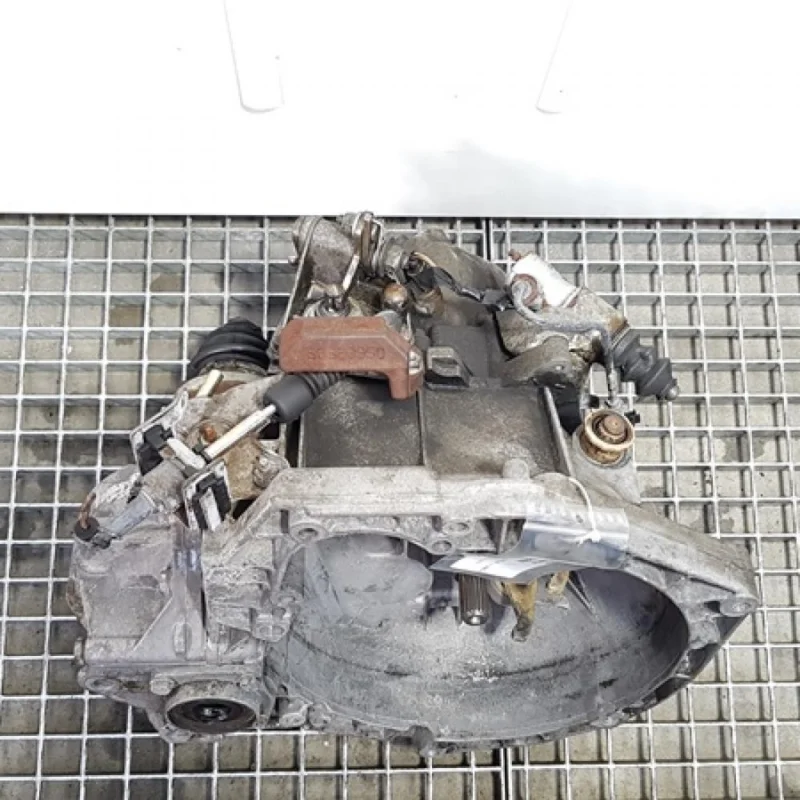 Retur ușor Cutie viteza manuala, Alfa Romeo 156 (932) 1.9 JTD, cod 46557142 (pr:110747)