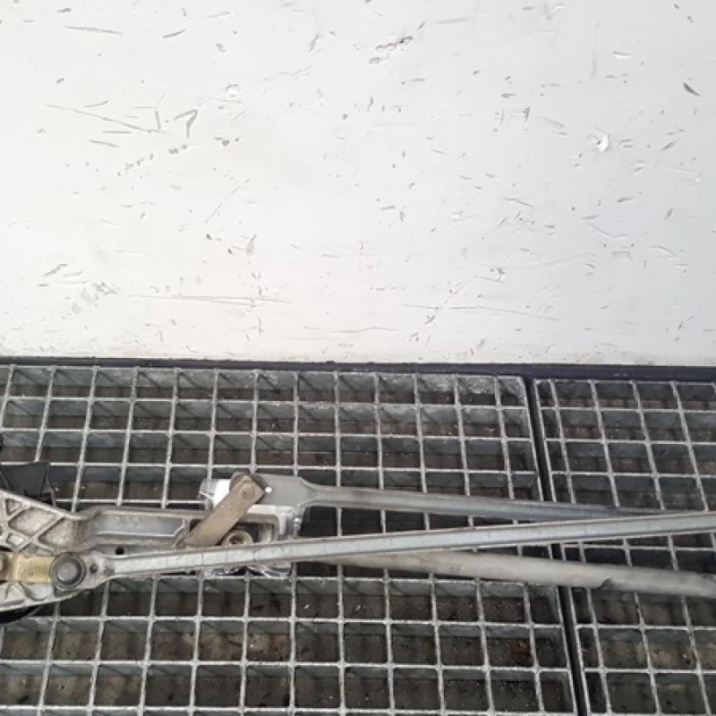 Ansamblu stergatoare fata, Ford Focus 1 Ofertă limitată