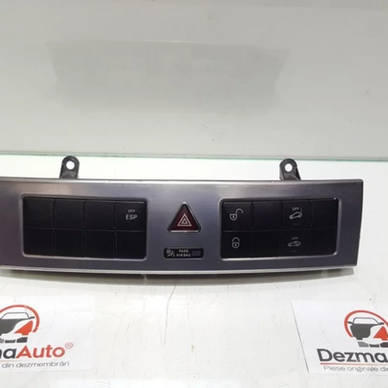Reducere specială Buton avarii cu butoane comenzi A2038703310, Mercedes Clasa C (W203) (id:348381)