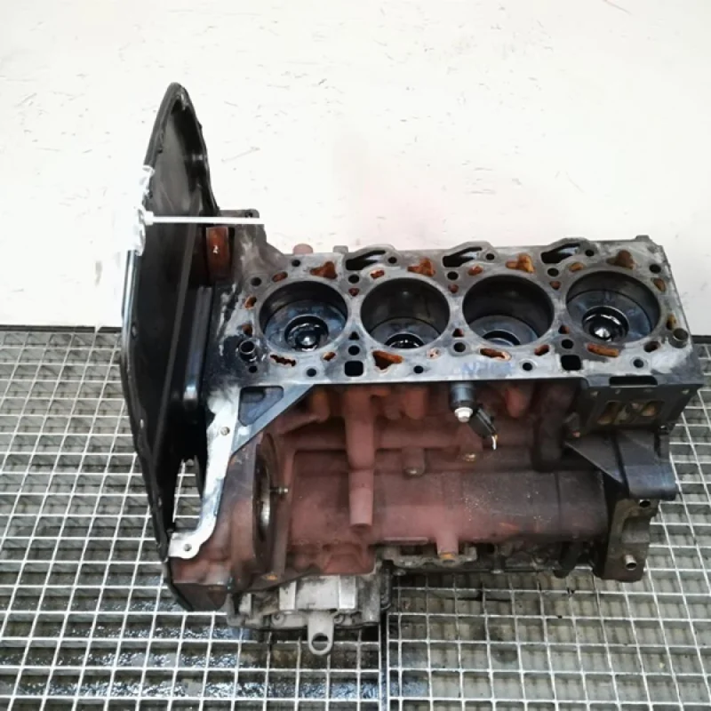 Reducere Bloc motor cu pistoane si biele, N7BA, Ford Mondeo 3 (B5Y) 2.0tdci (id:332974)